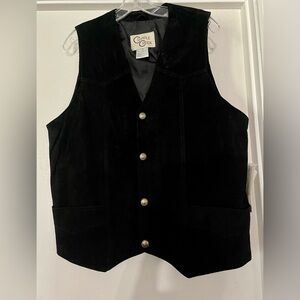 NWT Cripple Creek Men’s Suede Vest.